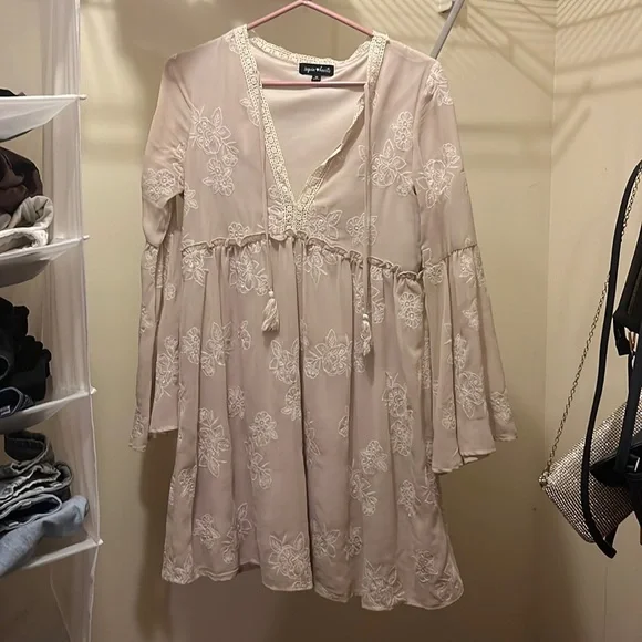 sequin hearts long sleeve dress Sequin Hearts Blue Sequin Lace Long Sleeve Short Formal Dress Small
